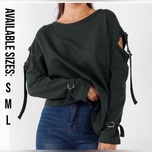 NWT-Oversized Hunter Green Long Cut-Out Sleeves Raw Trim Sweatshirt